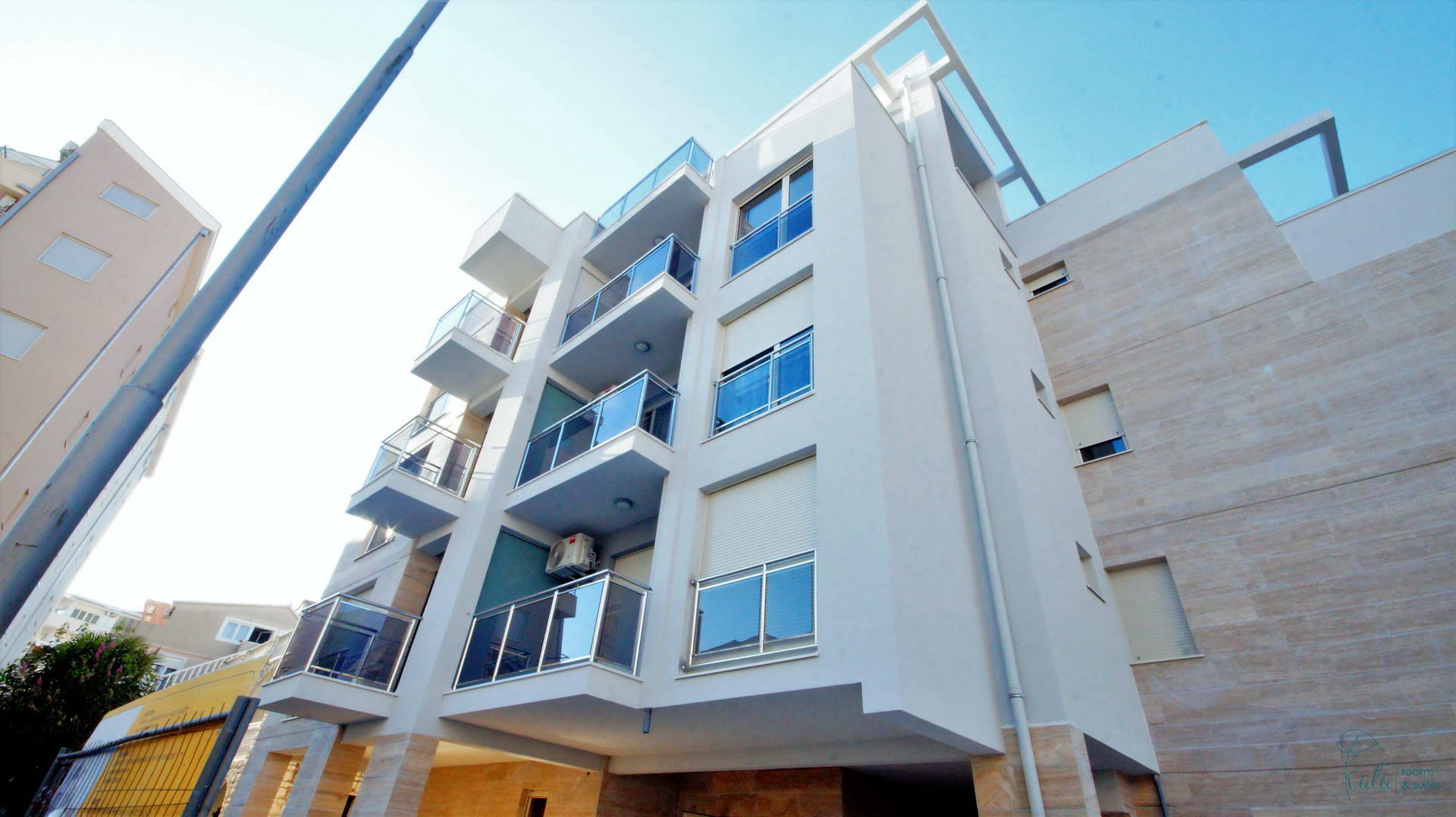 Zgrada Kala Rooms & Suites